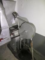 Ligne Maginot - ANCIENNE REDOUTE - (Abri) - Système de ventilation, version à main ou à pied