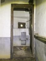 Ligne Maginot - HOCHWALD HAUT AVANT - BLOC 20 - O7 - (Observatoire d'artillerie) - Latrine et créneau FM