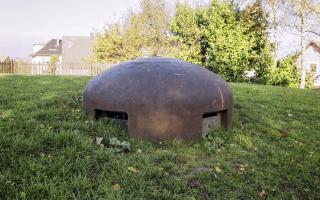 Ligne Maginot - 16/3 - KILSTETT - (Casemate d'infanterie - Double) - La cloche GFM avant le dégagement de la casemate