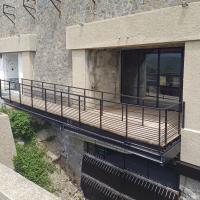 Ligne Maginot - RIMPLAS (RS) - (Ouvrage d'artillerie) - Entrée du téléphérique
Nouvel aménagement pour l'accueil de l'Escape Game. La grille de protection a été disquée et ferraillée...
Juin 2023