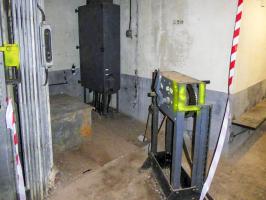 Ligne Maginot - RIMPLAS (RS) - (Ouvrage d'artillerie) - Bloc 5
Treuil manuel pour l'ascenseur