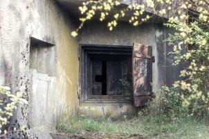 Ligne Maginot - ACA2 - STOCKEN - (Casemate d'artillerie) - Le deuxième créneau avec son volet