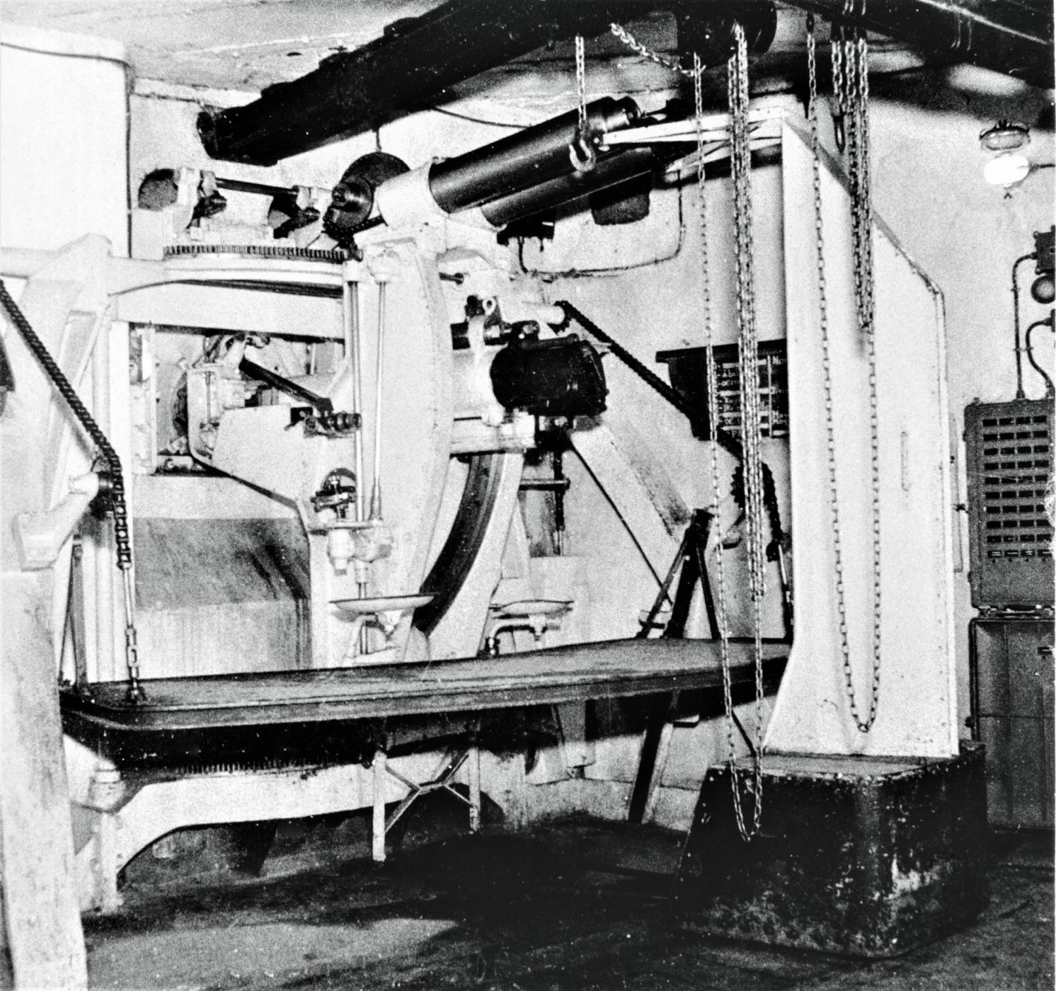 Ligne Maginot - FERMONT - A2 - (Ouvrage d'artillerie) - Bloc 4
L'une des pièces de 75 mle 32 sous casemate  - Inconnu