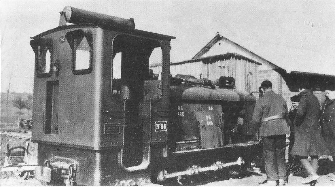 Ligne Maginot - SOULTZ SOUS FORET - (Infrastructure ferroviaire) - Le locotracteur Schneider n° 86 au dépôt-atelier de Soultz en 1939-40 - M Beaumont
