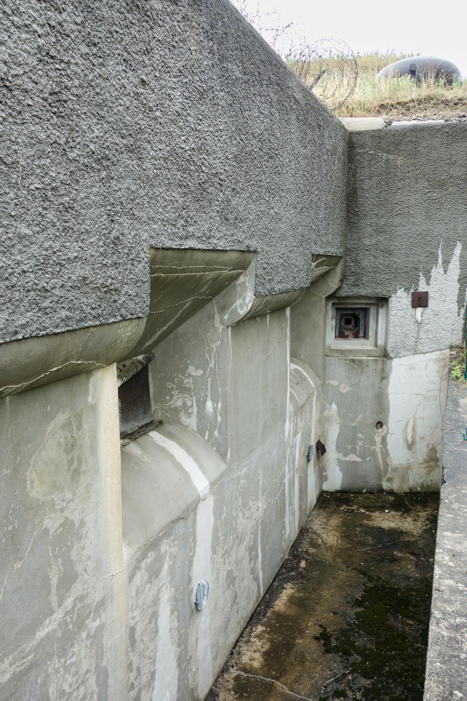 Ligne Maginot - SAINT GOBAIN - (Ouvrage d'infanterie) - Bloc 1
Créneaux des mortiers de 81 et créneau FM de défense du fossé - Michel Teiten