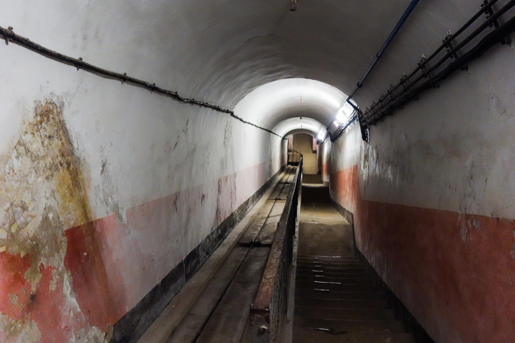 Ligne Maginot - SAINT GOBAIN - (Ouvrage d'infanterie) - Bloc 4
Plan incliné - Michel Teiten