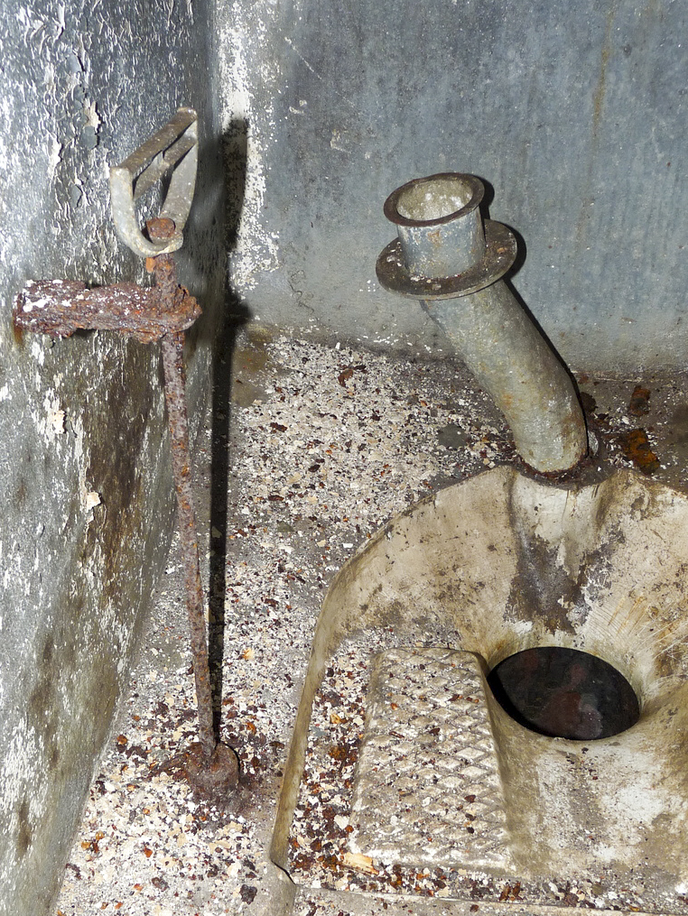 Ligne Maginot - FERME DU BOIS DU FOUR - O10 - (Observatoire d'artillerie) -  - Sylvie Laure LAMBERT