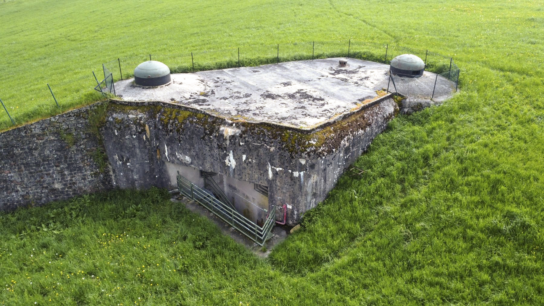 Ligne Maginot - SCHOENENBOURG - (Ouvrage d'artillerie) - Bloc 1 - ELLENA Daniel - CUNY Philippe