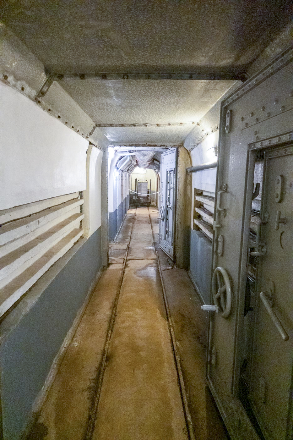Ligne Maginot - SCHOENENBOURG - (Ouvrage d'artillerie) - Bloc 6
Sas d'entrée  - Michel Teiten