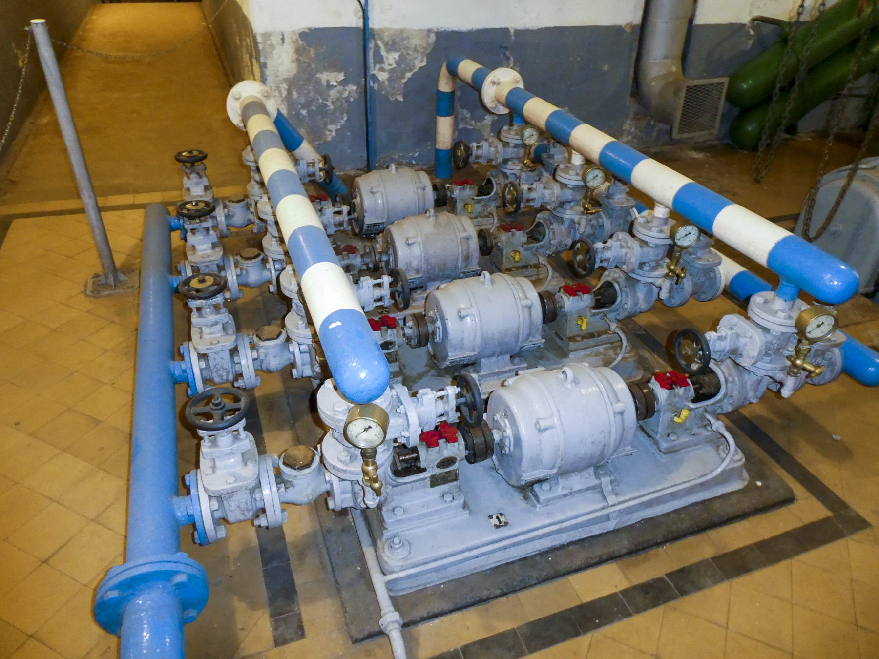 Ligne Maginot - SCHOENENBOURG - (Ouvrage d'artillerie) - Système de refroidissement des moteurs - ELLENA Daniel - CUNY Philippe