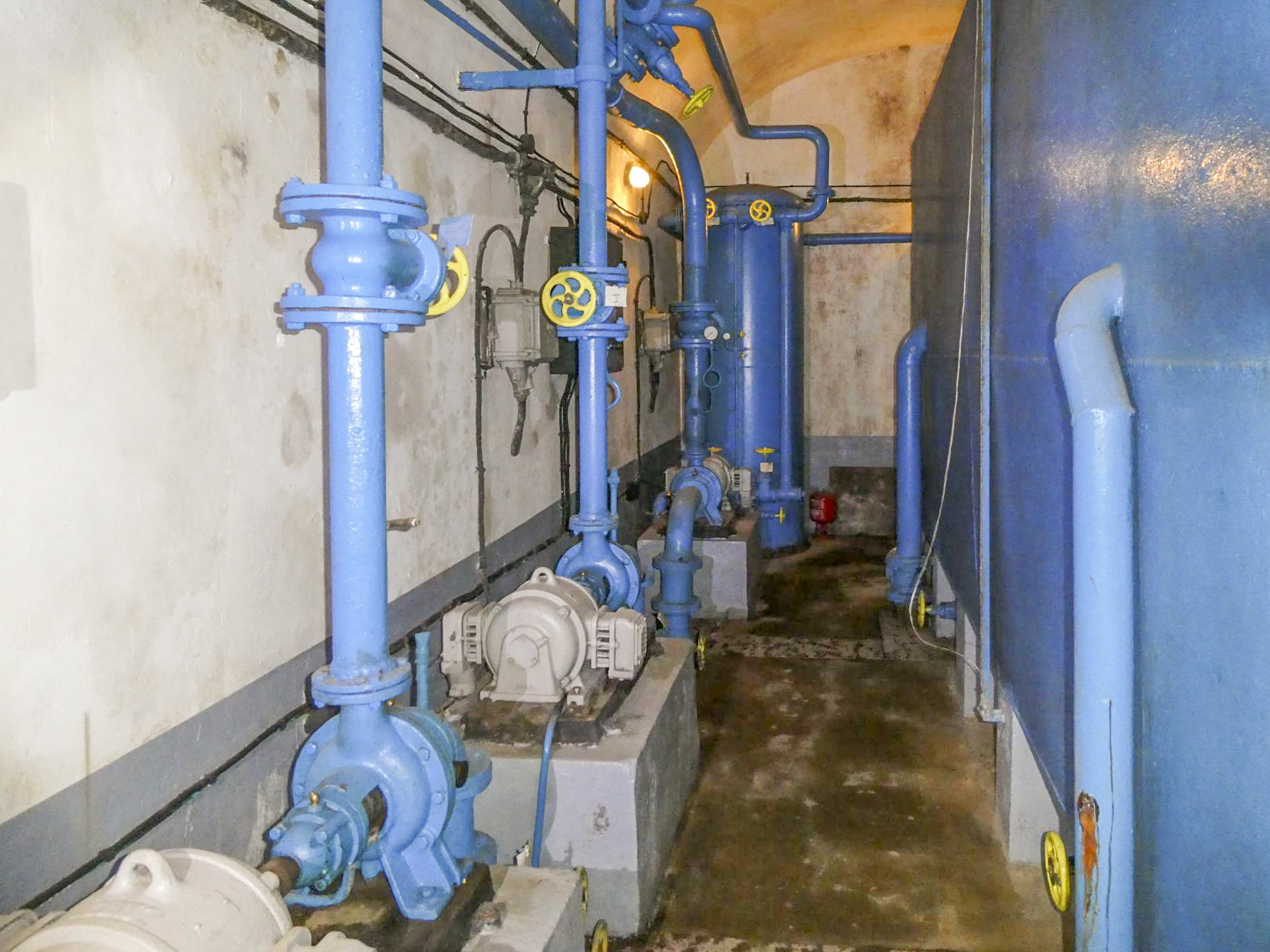 Ligne Maginot - SCHOENENBOURG - (Ouvrage d'artillerie) - Citernes d'eau - ELLENA Daniel - CUNY Philippe