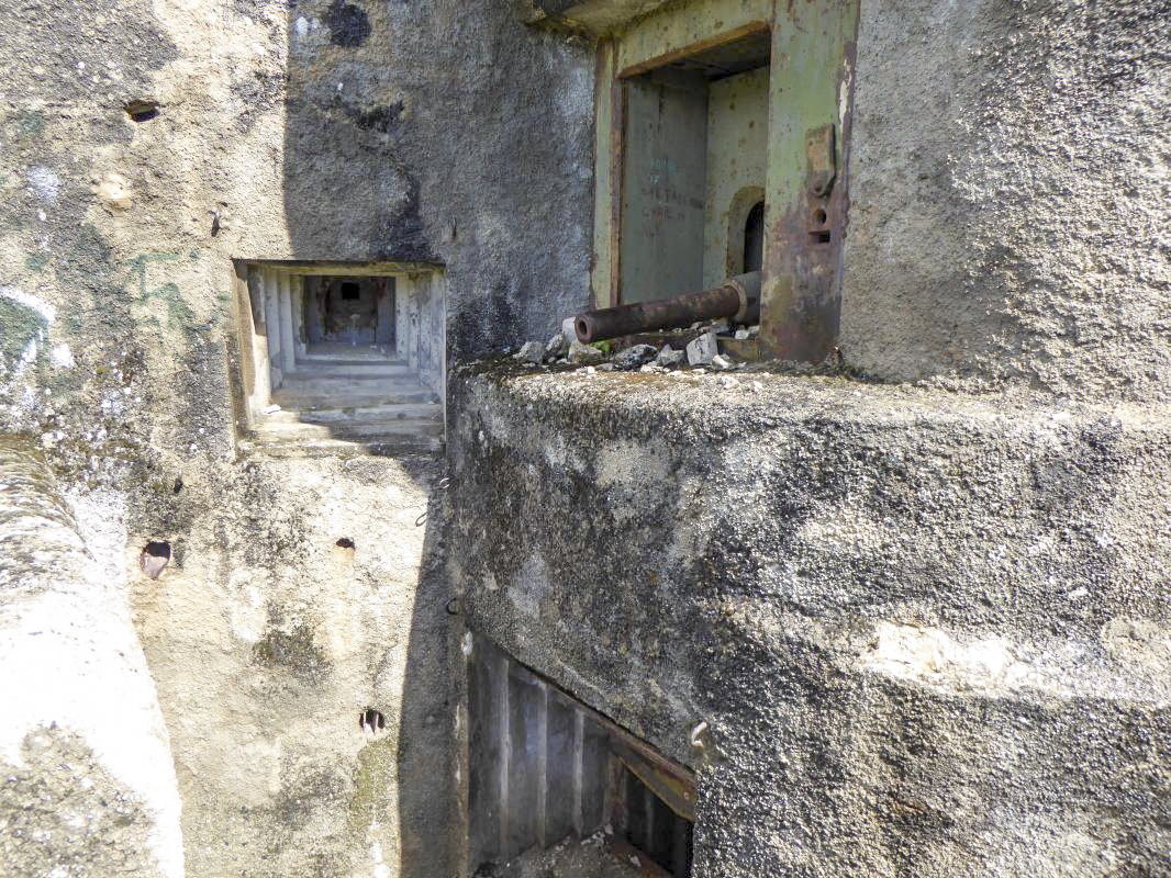 Ligne Maginot - CASTILLON (CN) - EO8 - (Ouvrage d'artillerie) - Bloc 3