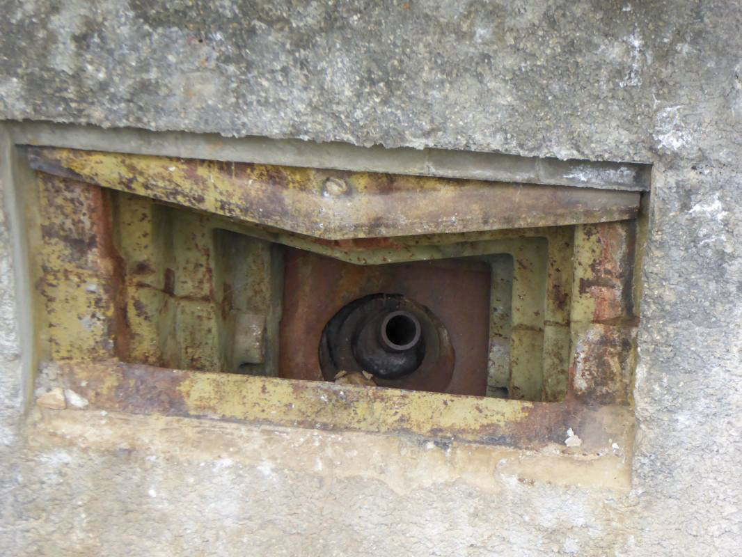 Ligne Maginot - CASTILLON (CN) - EO8 - (Ouvrage d'artillerie) - Bloc 6