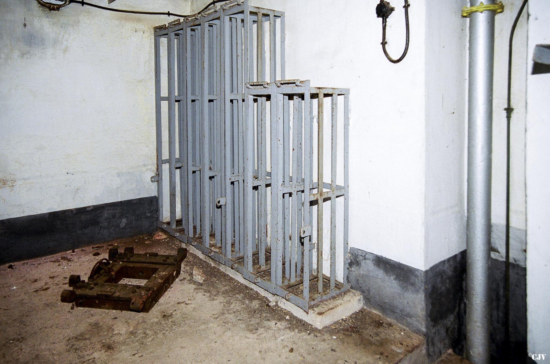 Ligne Maginot - CASTILLON (CN) - EO8 - (Ouvrage d'artillerie) - Bloc 5