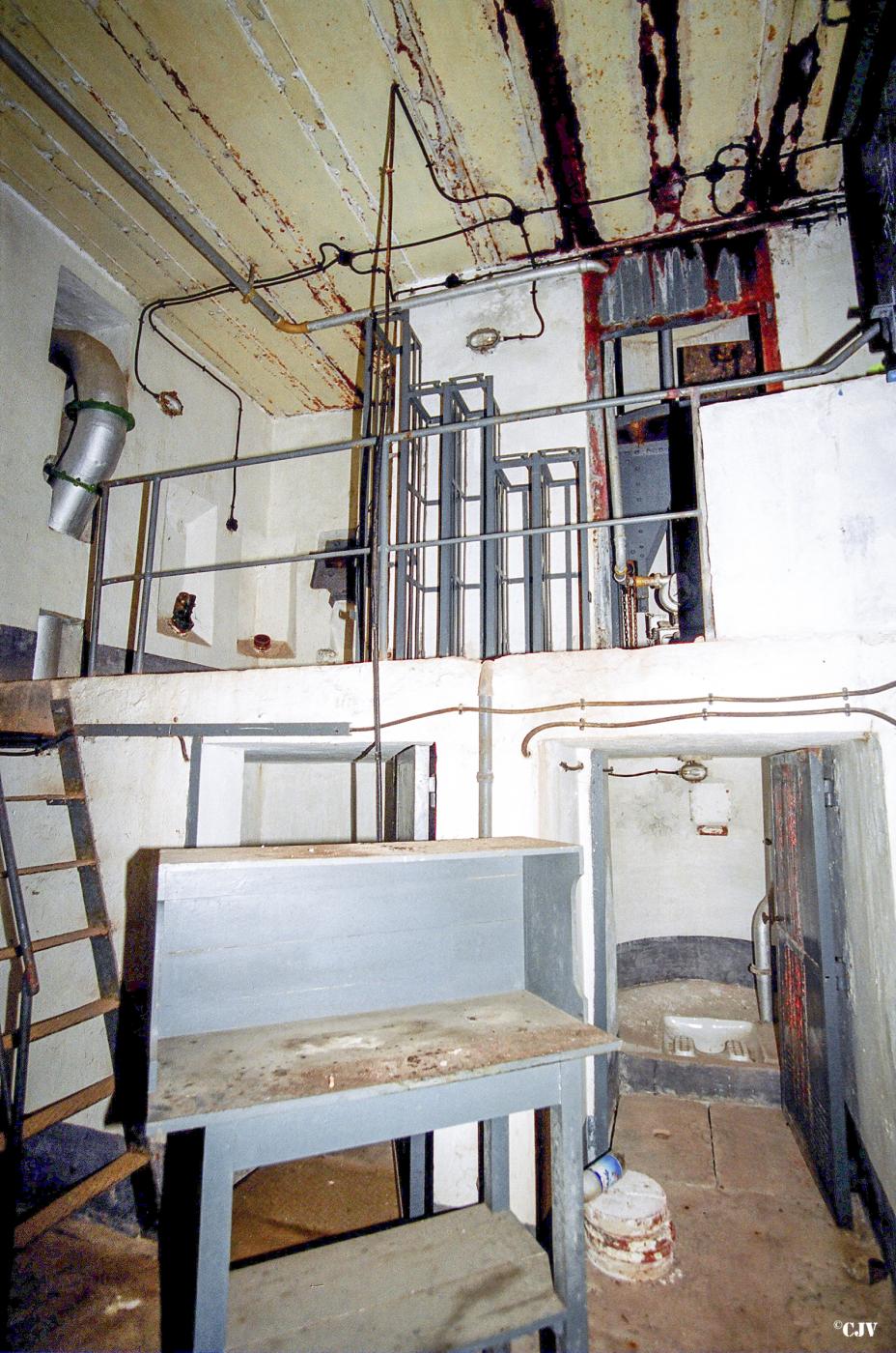 Ligne Maginot - CASTILLON (CN) - EO8 - (Ouvrage d'artillerie) - Bloc 6
