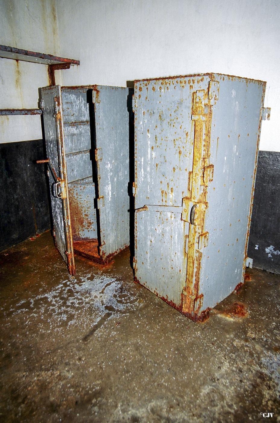 Ligne Maginot - CASTILLON (CN) - EO8 - (Ouvrage d'artillerie) - Central téléphonique - Lia VERMEULEN