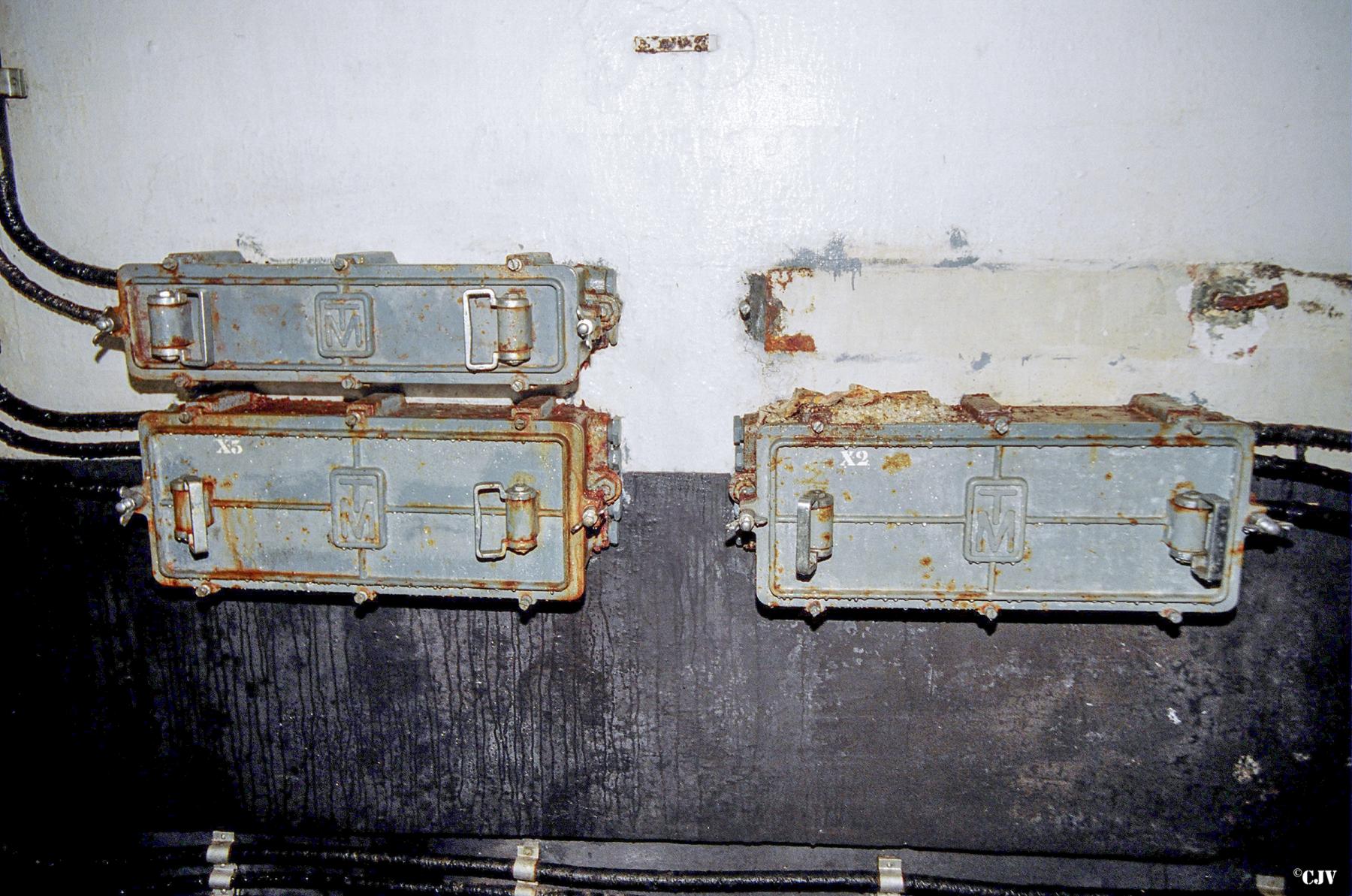 Ligne Maginot - CASTILLON (CN) - EO8 - (Ouvrage d'artillerie) - Central téléphonique - Lia VERMEULEN