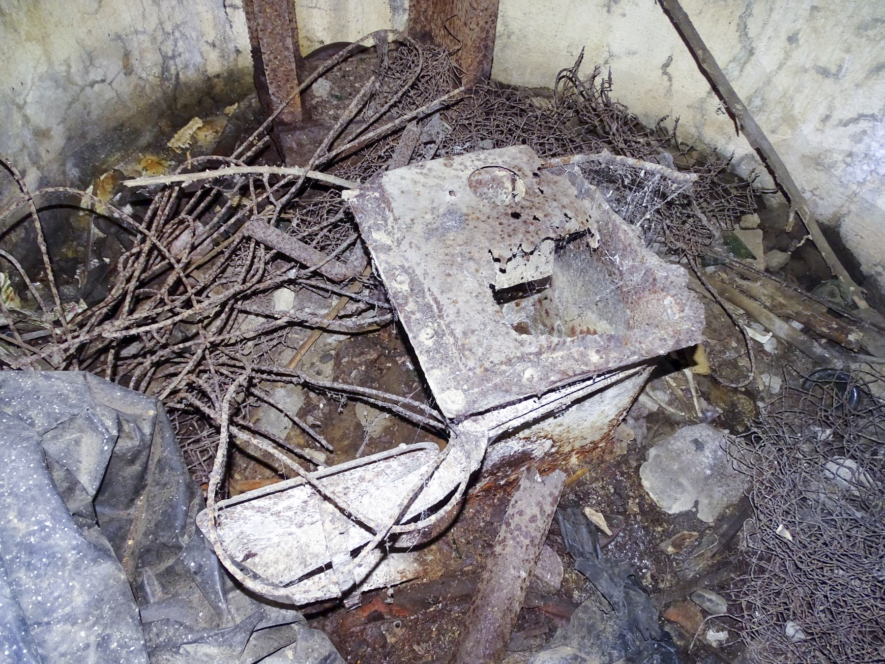 Ligne Maginot - A13 - CROIX DE POPERINGHE - (Casemate d'infanterie - Double) -  - Julien Boulanger