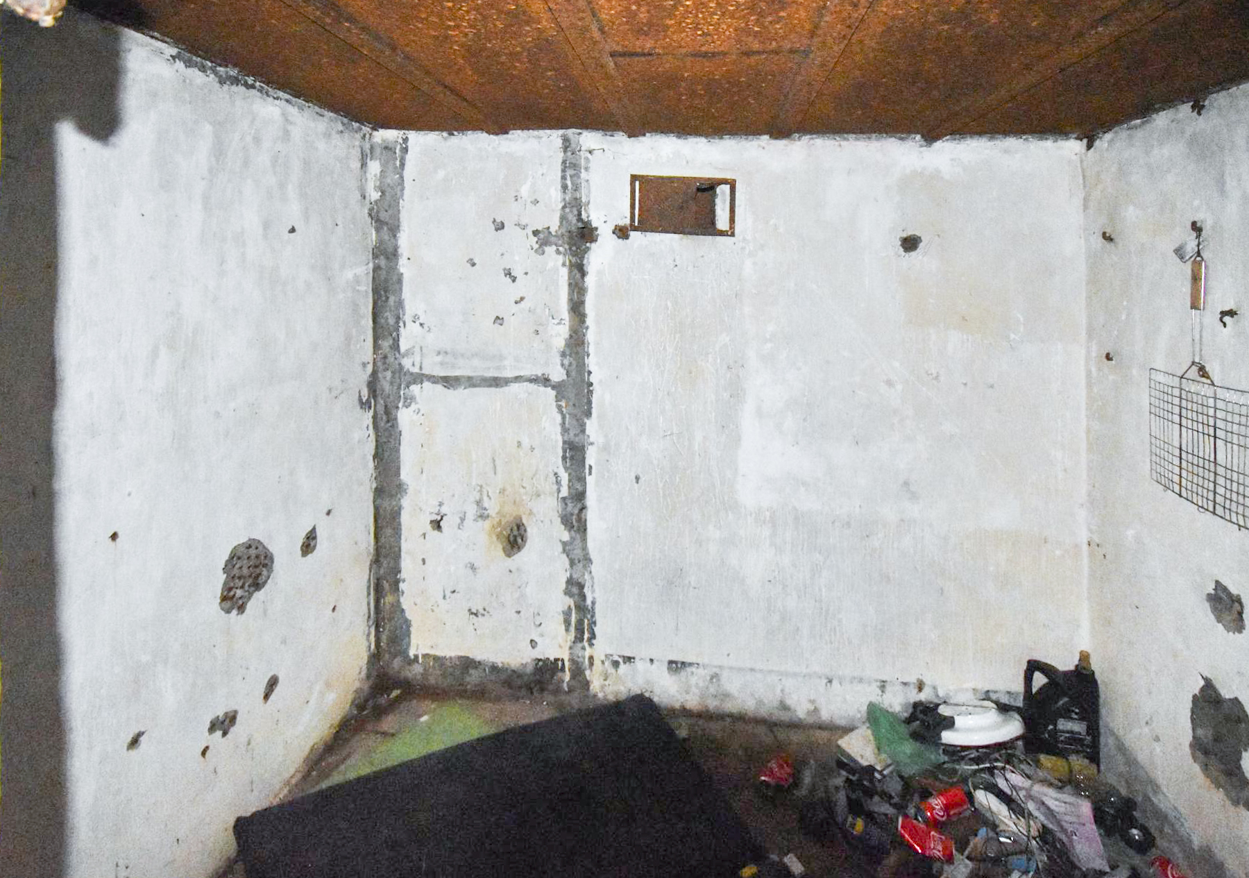 Ligne Maginot - SUNDHOUSE (I/42° RIF PUIS I/242° RI) - (PC de Quartier) - Seconde pièce, plus petite - Daniel Froehly