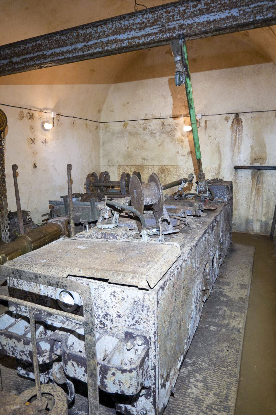 Ligne Maginot - MICHELSBERG - A22 - (Ouvrage d'artillerie) - Garage des locotracteurs
Locotracteur Vetra - Michel Teiten