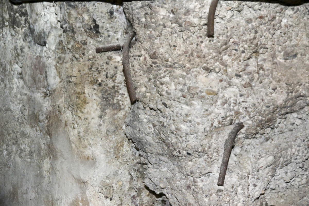 Ligne Maginot - GANZAU CENTRE - (PC) - Le béton faiblement armé...
 - Alain Perouffe