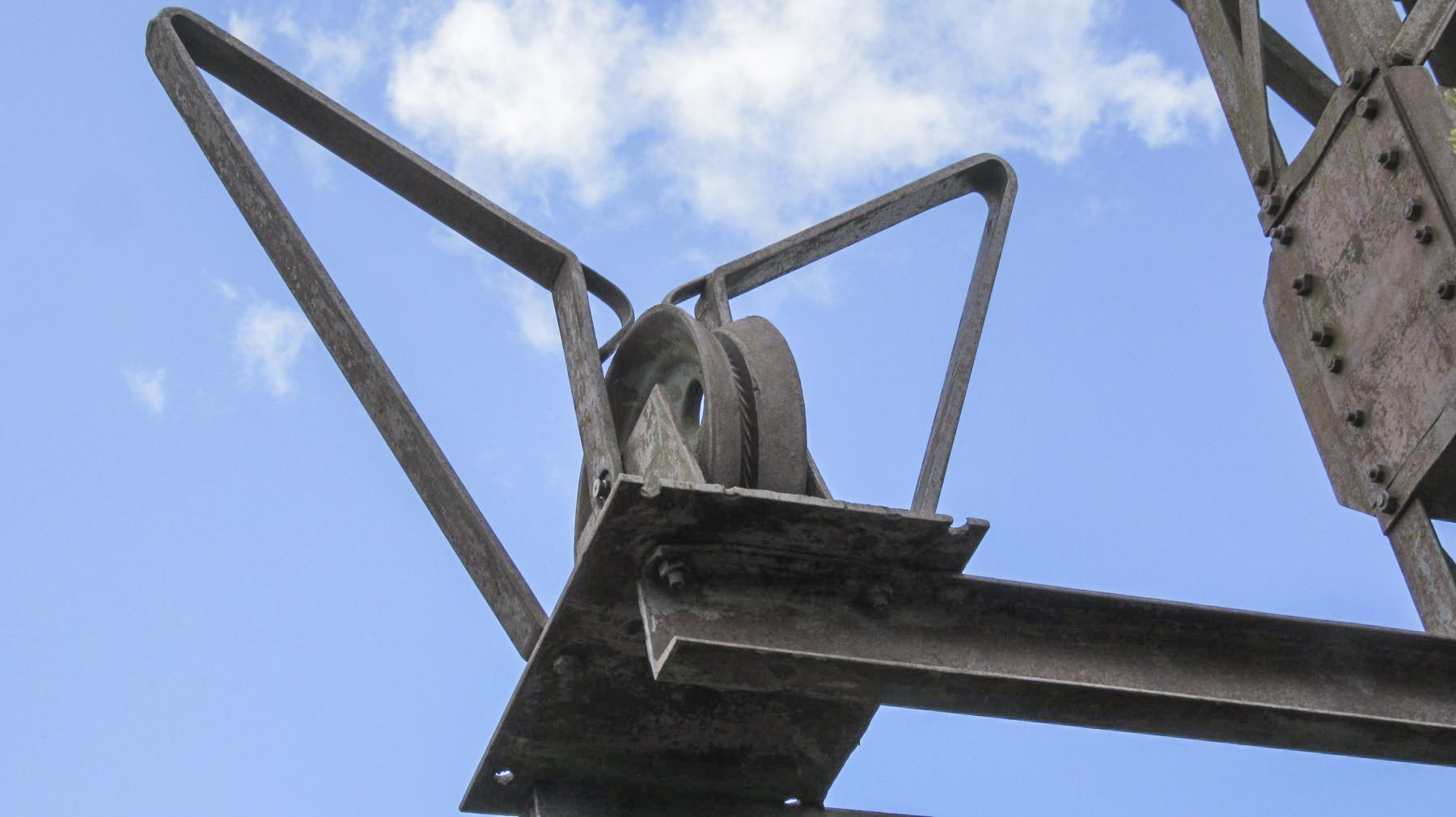 Ligne Maginot - TLFR - TéLéPHéRIQUE SAINT-CHAFFREY - GRANON - (RESEAU - Téléphérique (ligne)) - Détails d'une poulie  - Jean Berthier