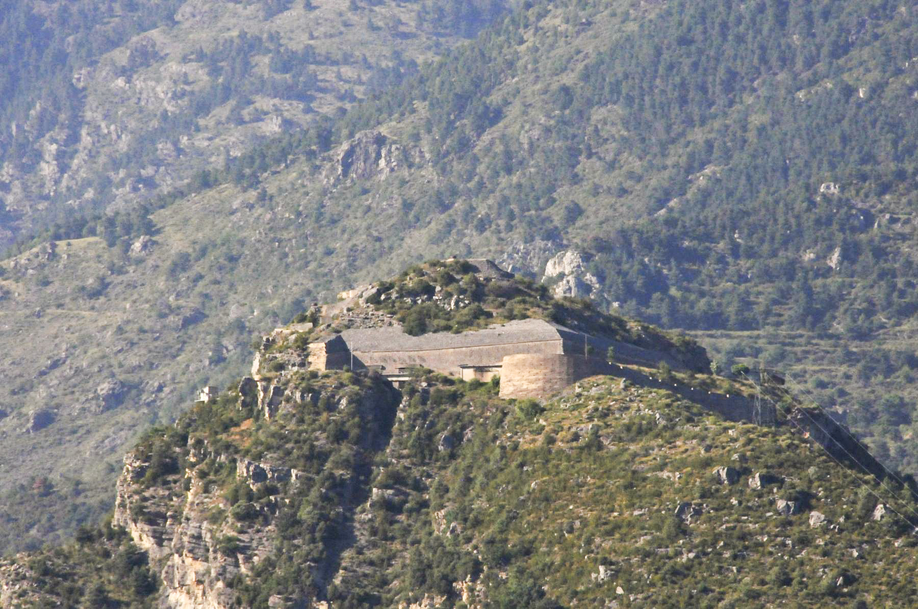 Ligne Maginot - RIMPLAS (RS) - (Ouvrage d'artillerie) - Vue depuis le Sud-Ouest (depuis la route d'Ilonse)