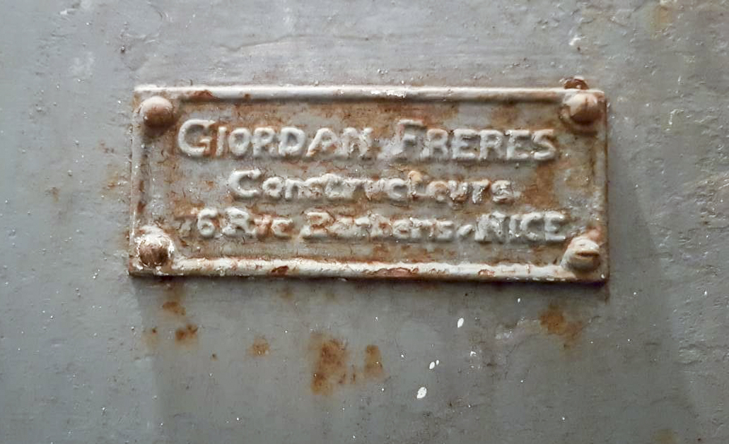 Ligne Maginot - RIMPLAS (RS) - (Ouvrage d'artillerie) - Plaque de constructeur sur une des portes