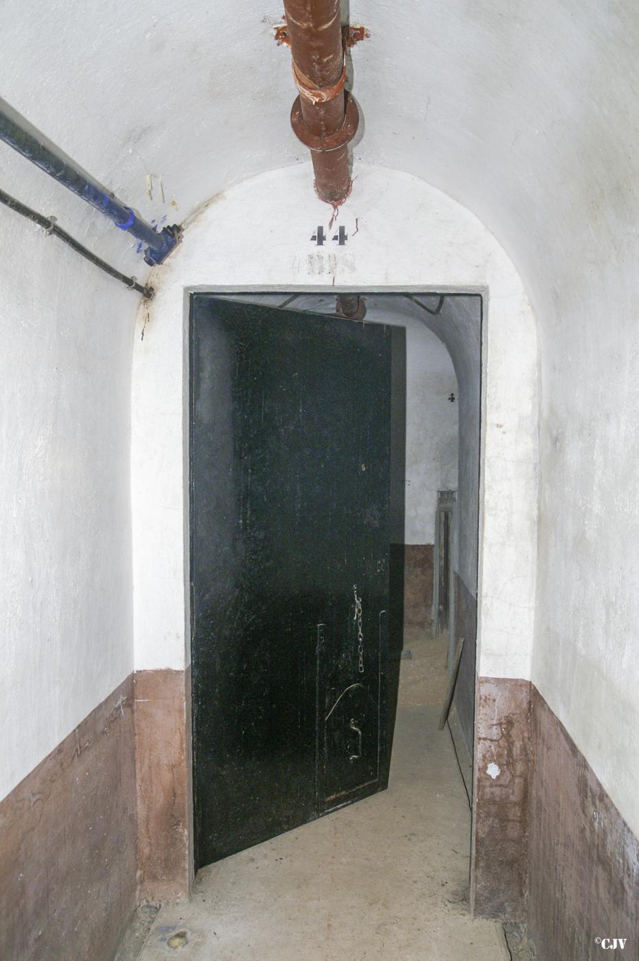 Ligne Maginot - RIMPLAS (RS) - (Ouvrage d'artillerie) - Magasin aux artifices - Lia VERMEULEN