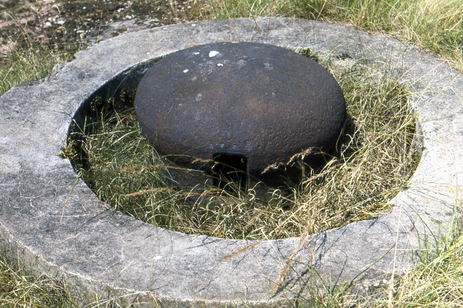 Ligne Maginot - BOVENBERG - A27 - (Ouvrage d'infanterie) - Protection d'un prise d'air - MANSUY Michel