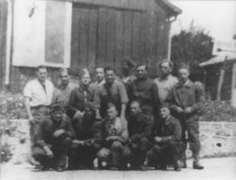 Ligne Maginot - BILLIG - A18 - (Ouvrage d'artillerie) - Casernement extérieur 
Une partie de l'équipage resté sur place en juillet 1940