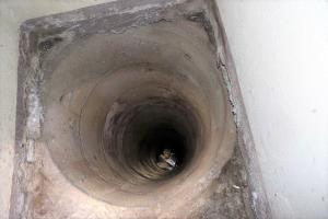 Ligne Maginot - BOIS DE FERANGE - X27 - (Abri) - Le puits