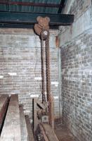 Ligne Maginot - RESERVOIR DE HOSTE-BAS - (Inondation défensive) - Le treuil pour le manœuvre des poutres