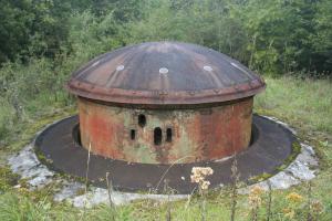 Ligne Maginot - BILLIG - A18 - (Ouvrage d'artillerie) - Bloc 2
Tourelle de mitrailleuses