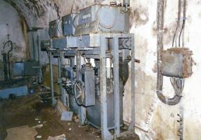Ligne Maginot - BILLIG - A18 - (Ouvrage d'artillerie) - Poste de Transformation 
Disjoncteurs  moyenne tension