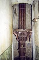Ligne Maginot - BILLIG - A18 - (Ouvrage d'artillerie) - Bloc 7
Le bas de la cloche LG avec la noria à munitions
