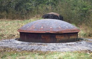 Ligne Maginot - MONT DES WELCHES - A21 - (Ouvrage d'artillerie) - Bloc 2
Tourelle de 75 et cloche GFM