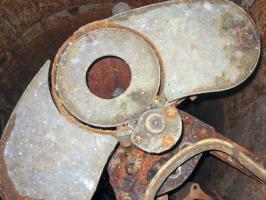 Ligne Maginot - KOBENBUSCH  - A13 - (Ouvrage d'artillerie) - Bloc 4
Intérieur de la cloche JM
