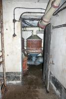 Ligne Maginot - GALGENBERG - A15 - (Ouvrage d'artillerie) - Bloc 1
Dans la chambrée. Salle des filtres visible à l'arrière.