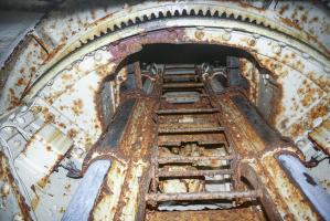 Ligne Maginot - GALGENBERG - A15 - (Ouvrage d'artillerie) - Bloc 6
Tourelle de 135
Echelle d'accès à la chambre de tir 