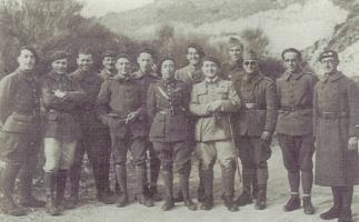 Ligne Maginot - COL DES BANQUETTES (EO7) - (Abri actif) - 