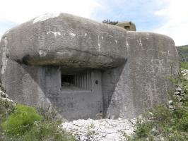 Ligne Maginot - COL DES BANQUETTES (EO7) - (Abri actif) - Bloc 3
Créneau flanquant vers Sainte Agnes