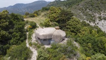 Ligne Maginot - COL DES BANQUETTES (EO7) - (Abri actif) - 