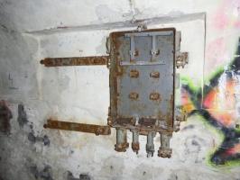 Ligne Maginot - COL DES BANQUETTES (EO7) - (Abri actif) - 