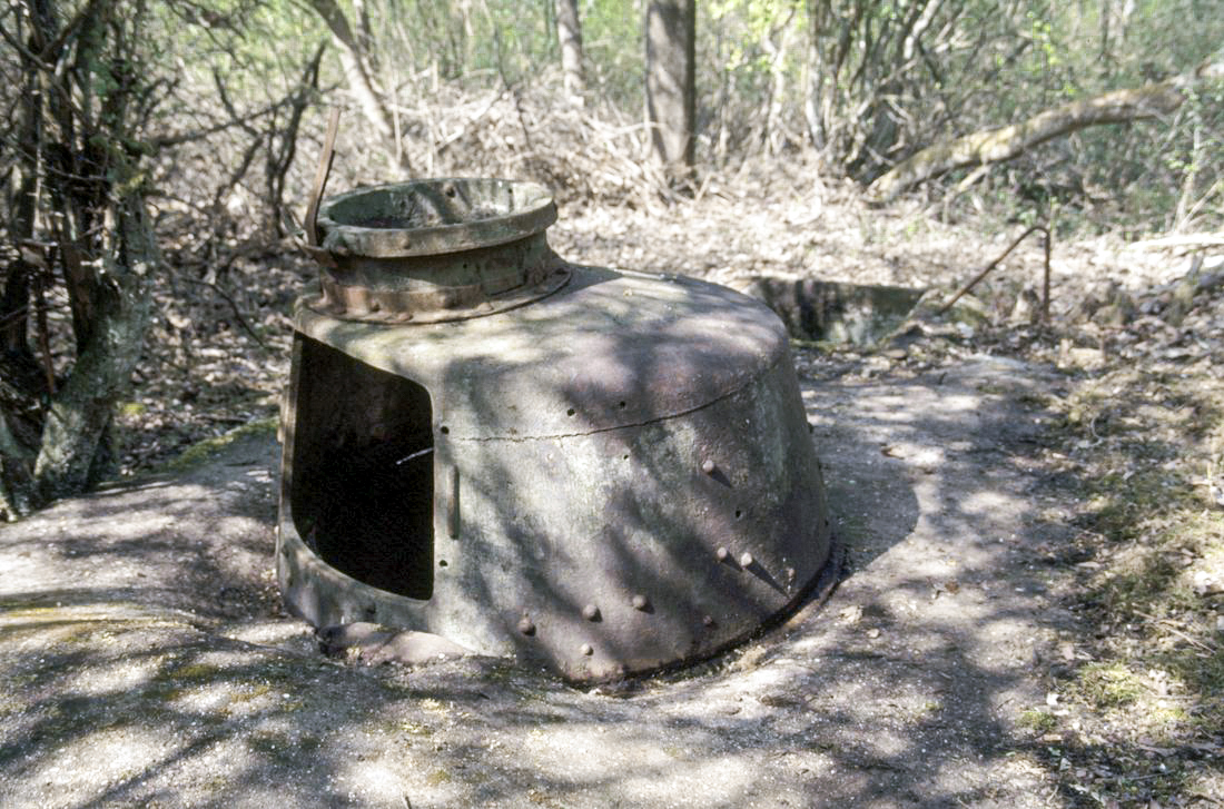 Ligne Maginot - NONNENWALD 1 - (Blockhaus pour arme infanterie) - Tourelle FT - ammagsdr