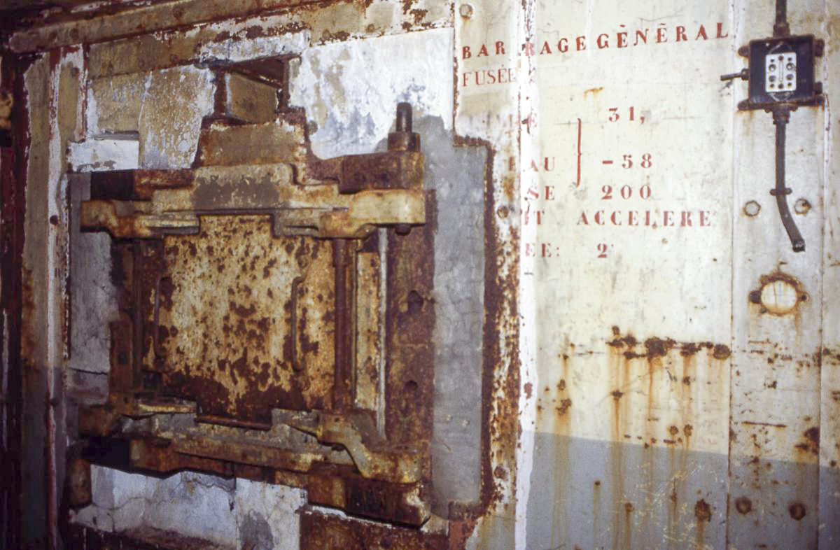 Ligne Maginot - MAUVAIS BOIS - A4 - (Ouvrage d'infanterie) - Bloc 2
Dans la chambre de tir