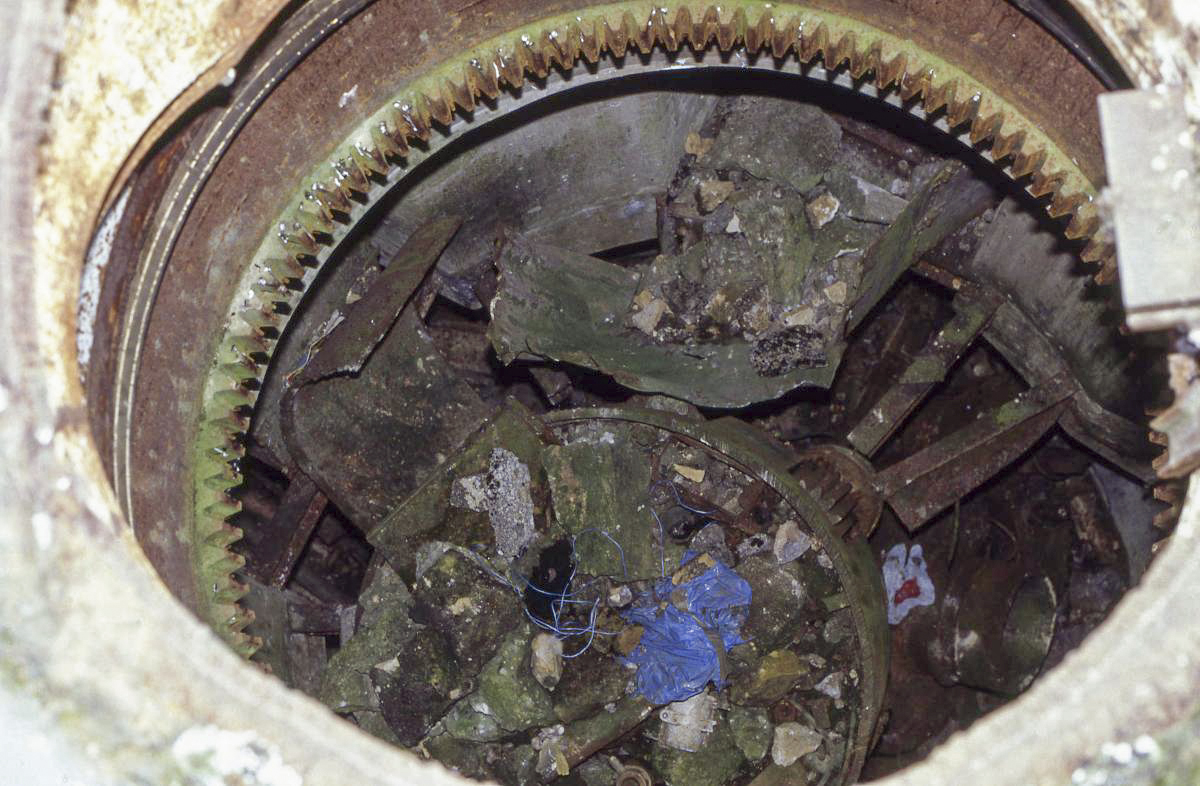 Ligne Maginot - MAUVAIS BOIS - A4 - (Ouvrage d'infanterie) - Bloc 3
La tourelle en ruine