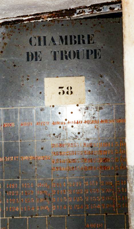 Ligne Maginot - BILLIG - A18 - (Ouvrage d'artillerie) - Chambre de troupe