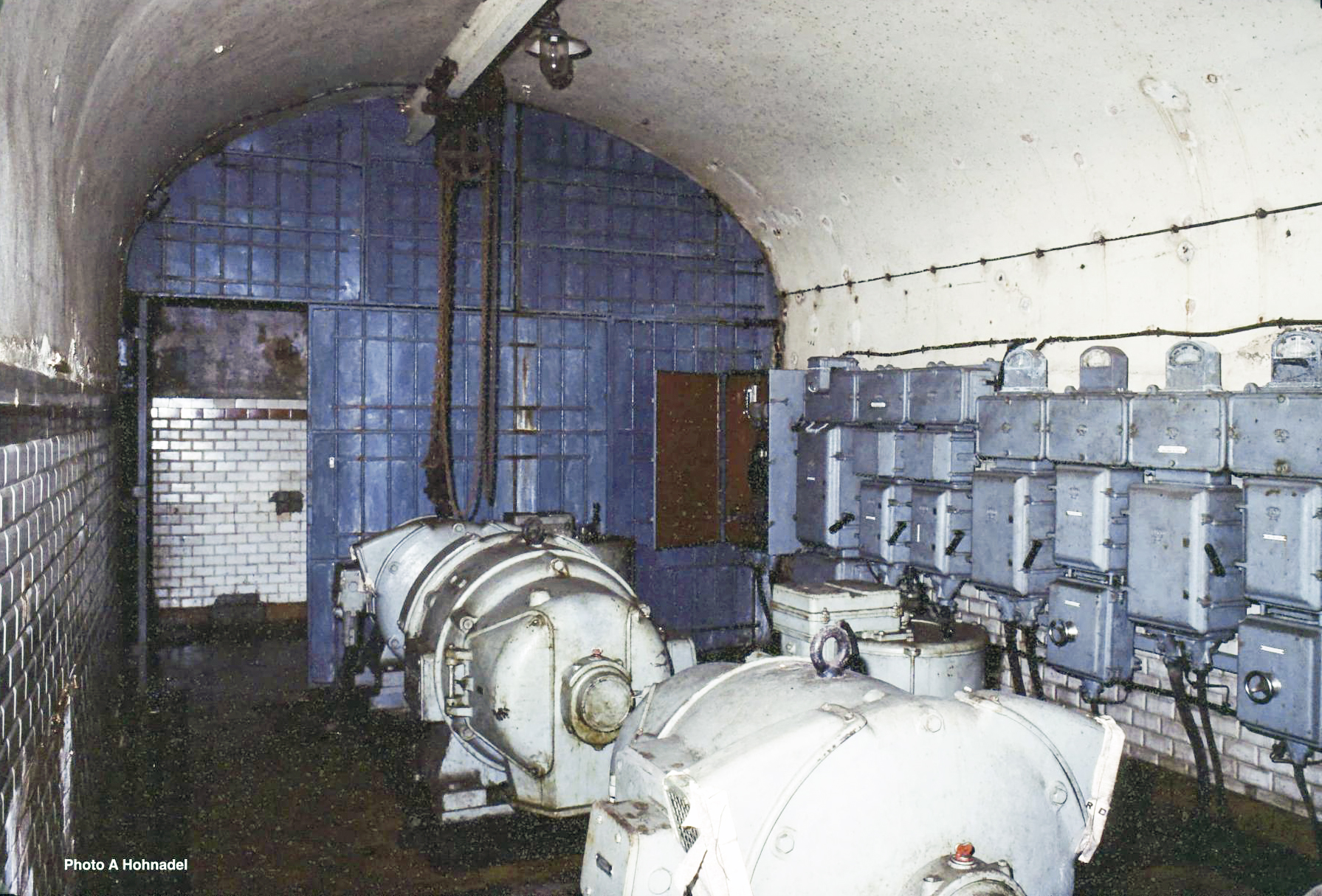 Ligne Maginot - BILLIG - A18 - (Ouvrage d'artillerie) - La sous station traction - Alain Hohnadel