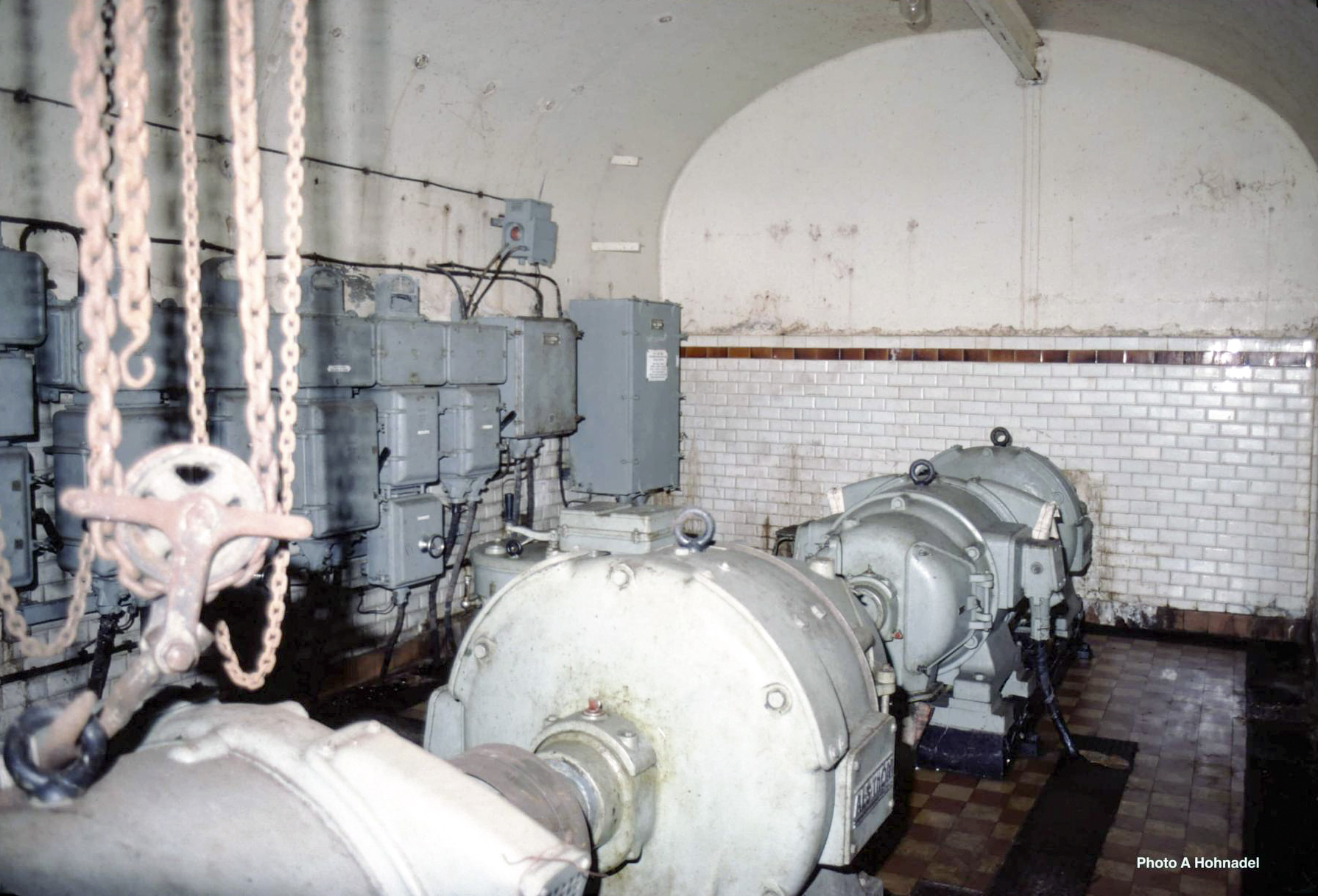 Ligne Maginot - BILLIG - A18 - (Ouvrage d'artillerie) - La sous station traction - Alain Hohnadel